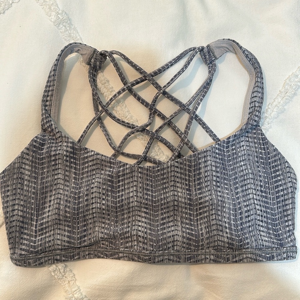 Lululemon Sports Bra